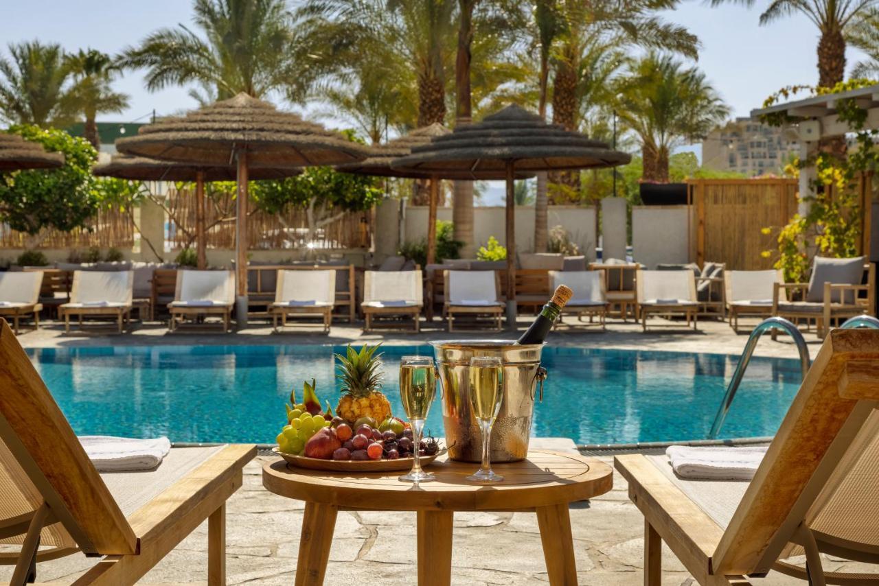 Play Eilat Hotel Exterior photo